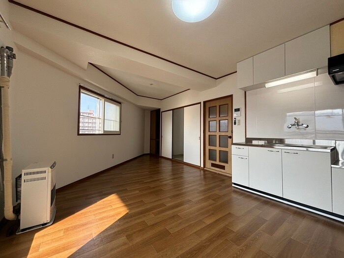 物件内観写真9　(居室)