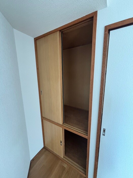 物件内観写真11　(収納)