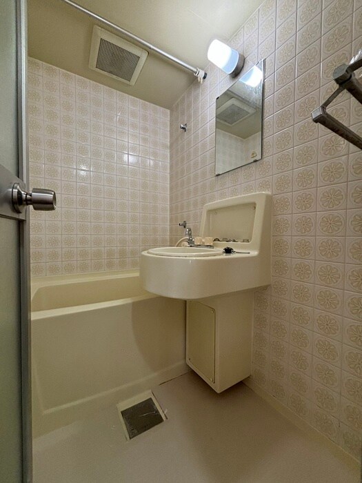 物件内観写真15　(バス／シャワールーム等)