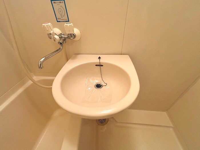 物件内観写真16　(洗面)