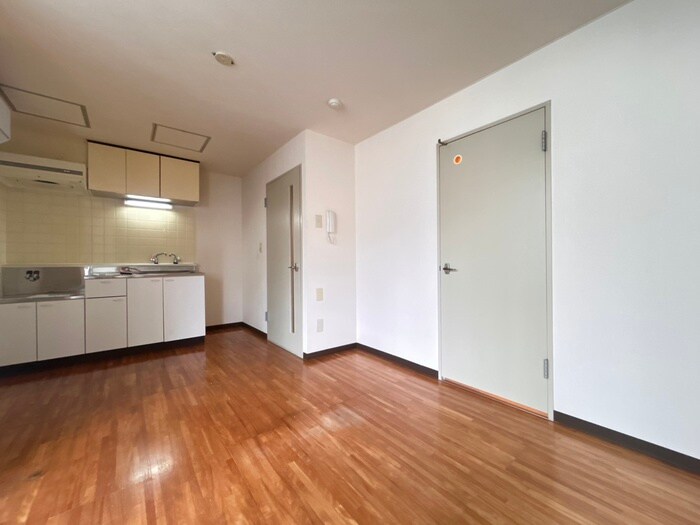 物件内観写真10　(居室)