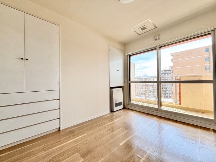 物件内観写真7　(居室)