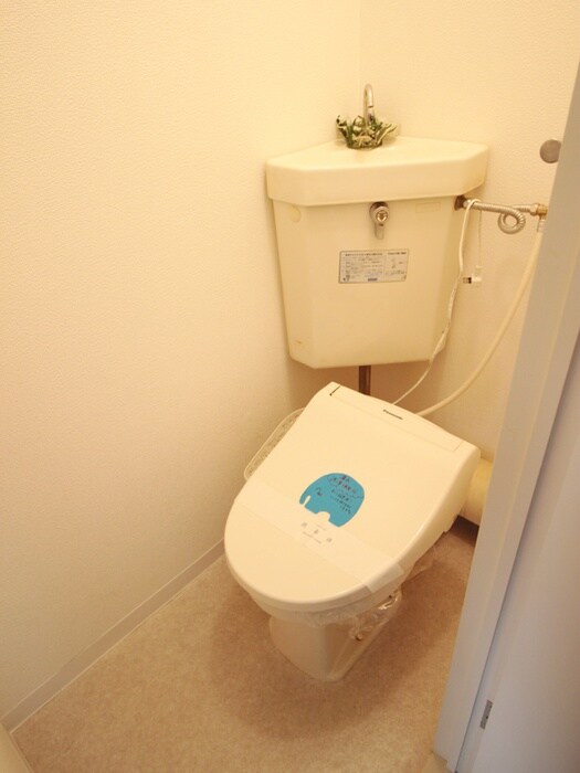 物件内観写真14　(トイレ)