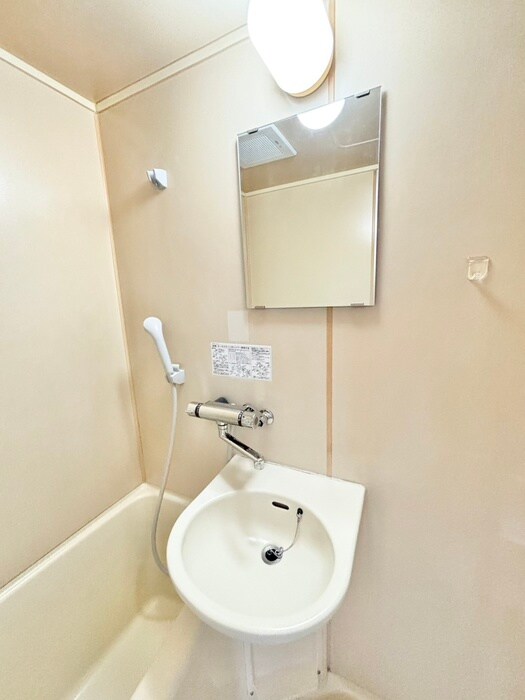 物件内観写真18　(洗面)