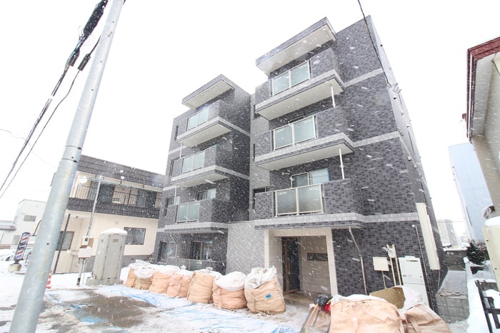 物件外観写真3　(外観写真)