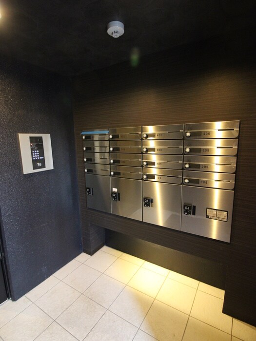 物件外観写真4　(建物設備)