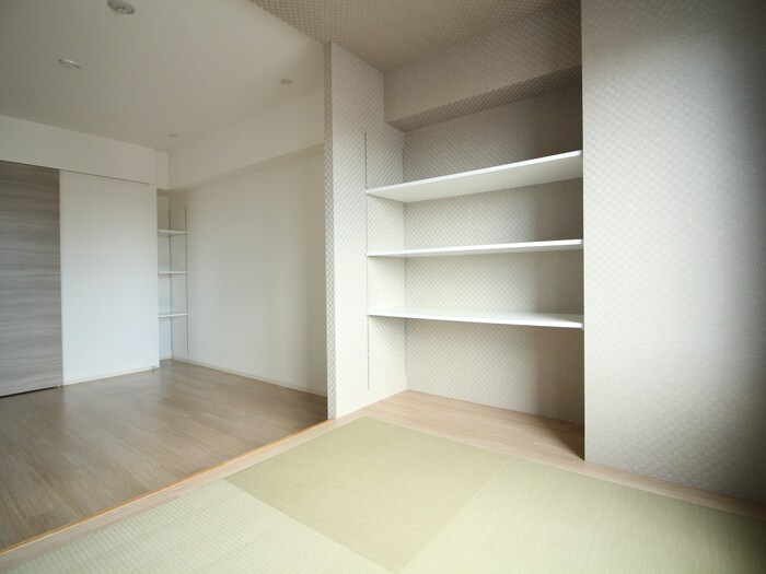 物件内観写真10　(居室)