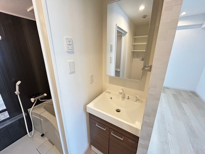 物件内観写真14　(洗面)