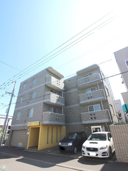 Ｓｉｒｉｐａ澄川２－２外観写真