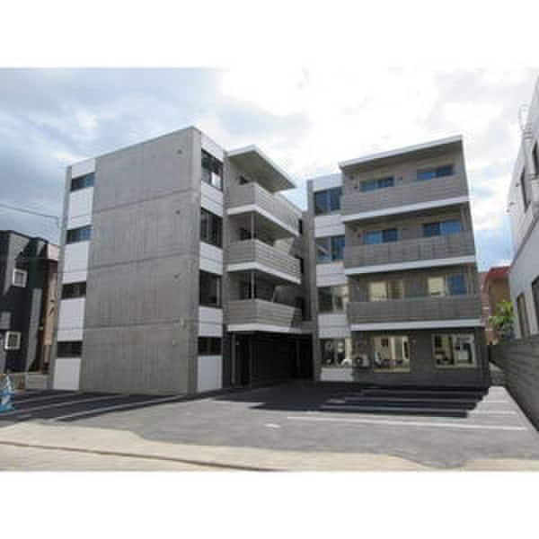 物件外観写真1　(外観写真)