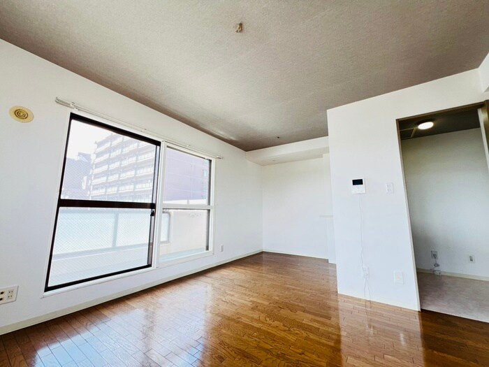 物件内観写真4　(居室)