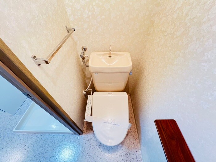 物件内観写真9　(トイレ)