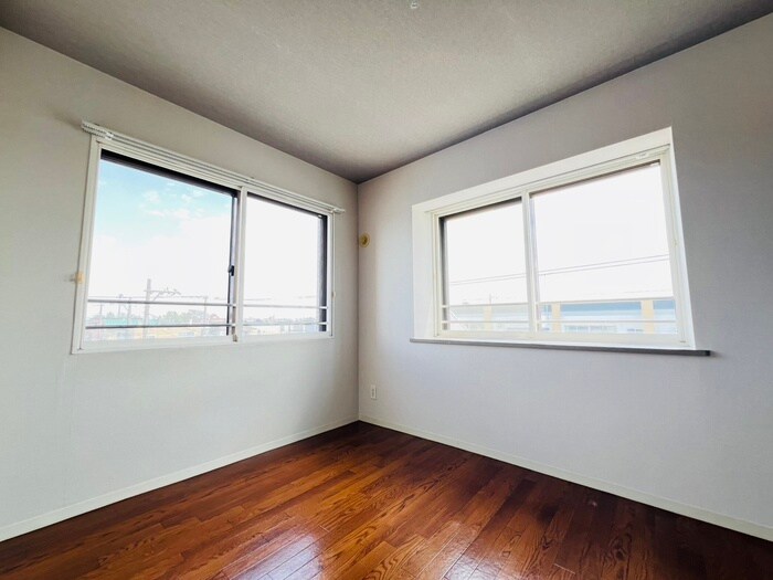 物件内観写真17　(居室)