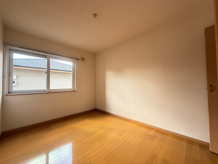 物件内観写真19　(居室)