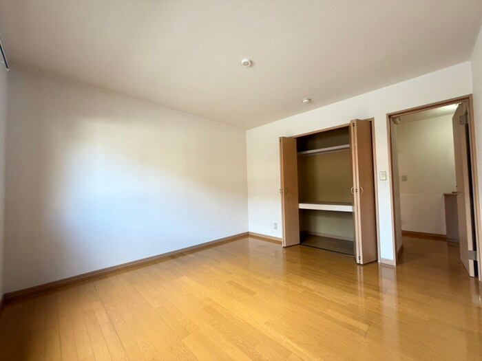 物件内観写真21　(居室)