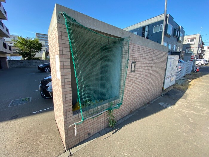 物件外観写真6　(建物設備)