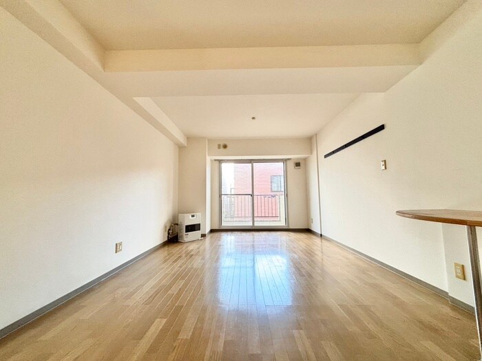 物件内観写真11　(居室)