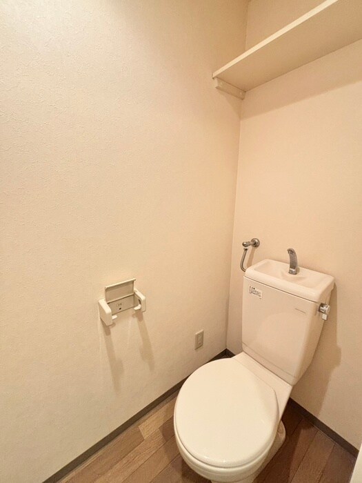 物件内観写真15　(トイレ)