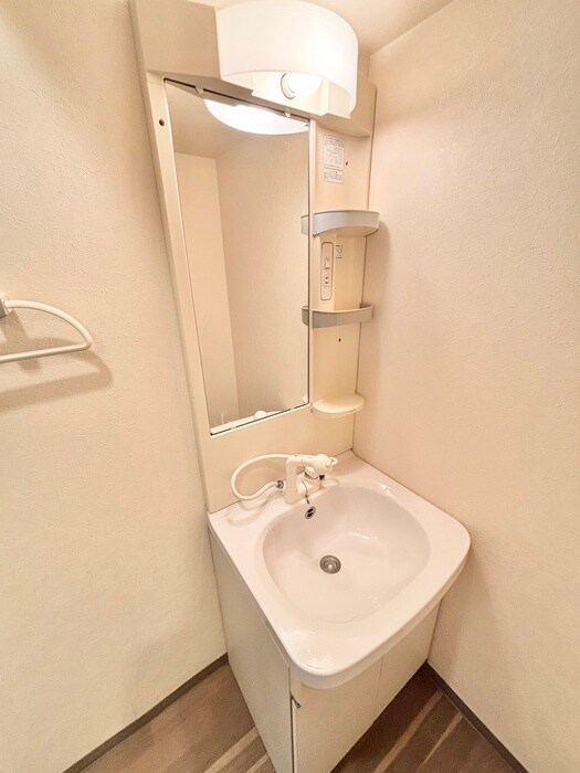 物件内観写真16　(洗面)