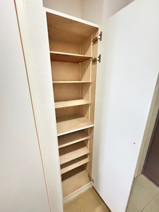 物件内観写真19　(靴箱)