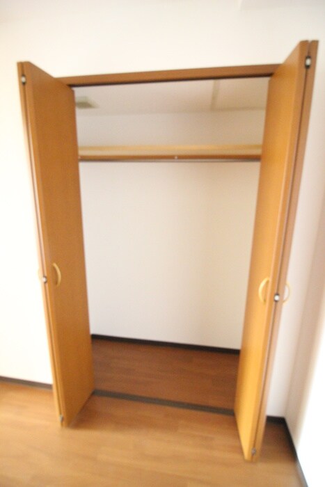 物件内観写真11　(収納)