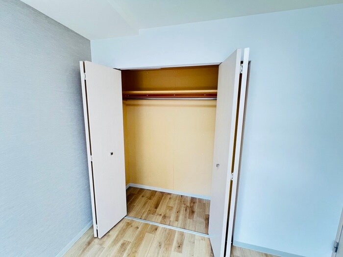 物件内観写真15　(収納)