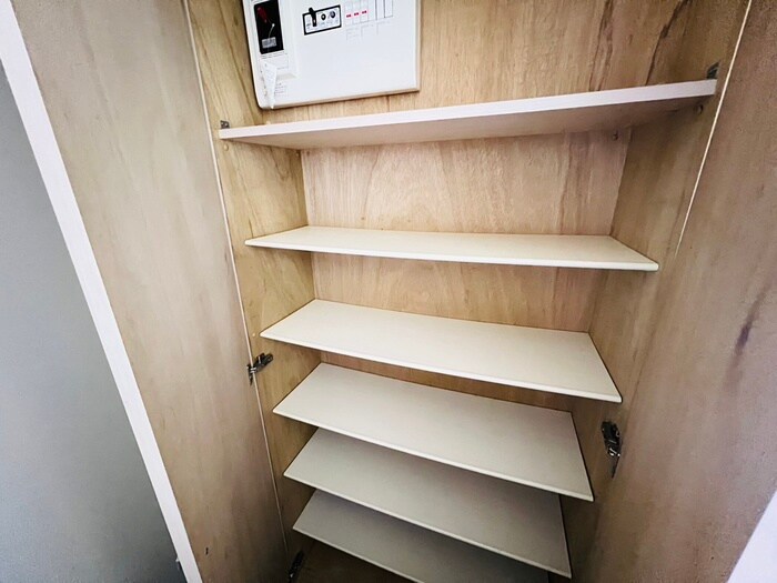 物件内観写真18　(室内からの展望)