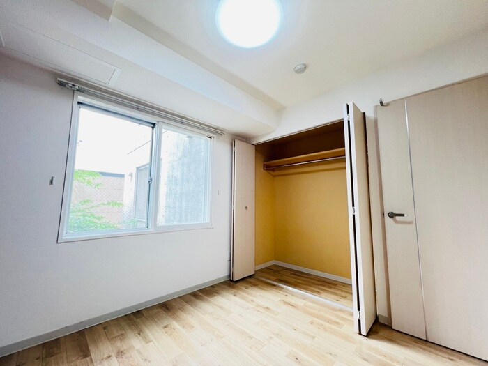 物件内観写真22　(居室)