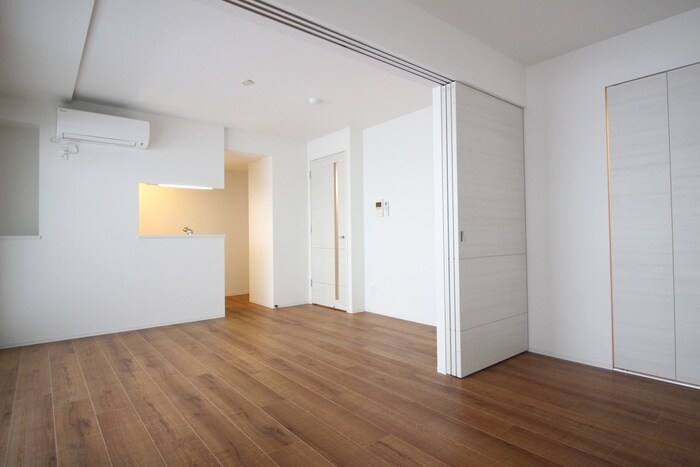 物件内観写真9　(居室)