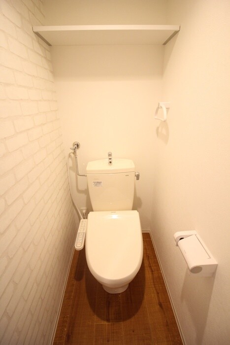 物件内観写真17　(トイレ)