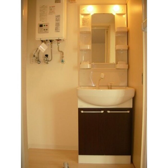 物件内観写真9　(洗面)