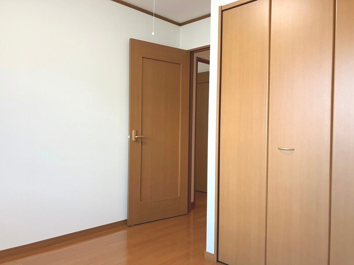 物件内観写真13　(居室)