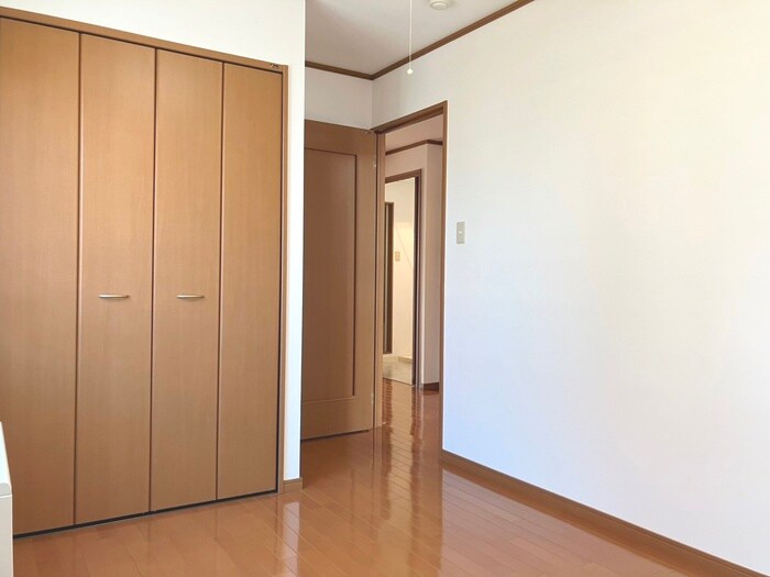 物件内観写真16　(居室)