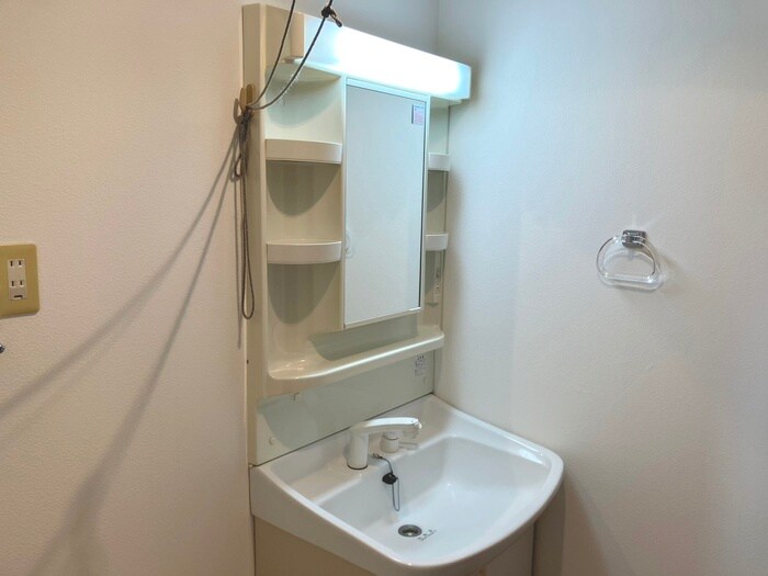 物件内観写真18　(洗面)