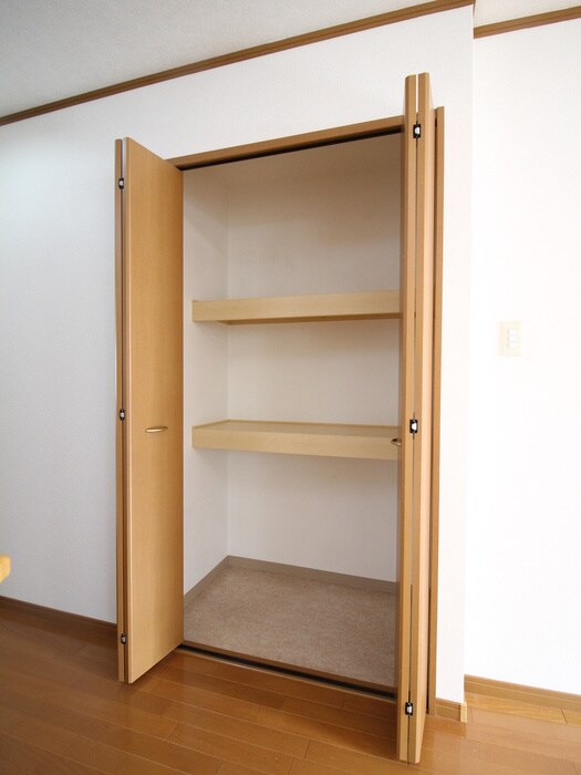 物件内観写真20　(収納)