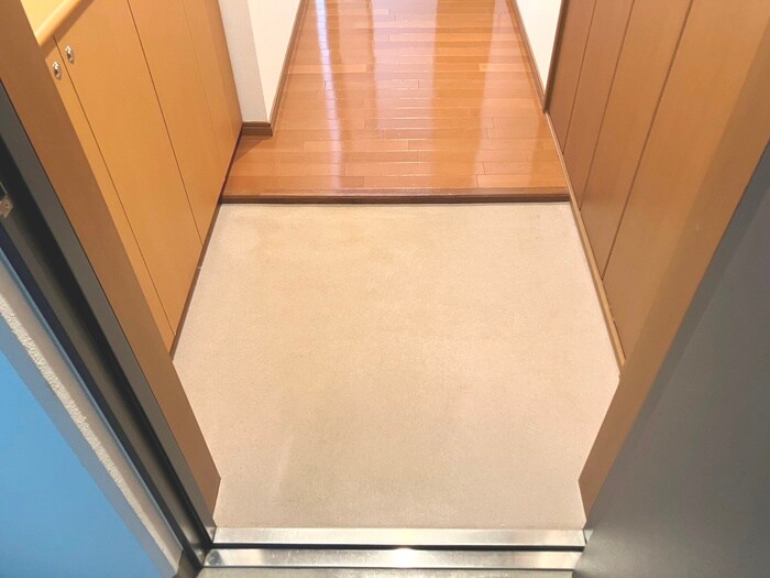 物件内観写真22　(玄関)