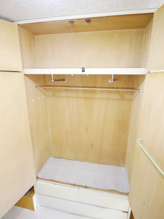 物件内観写真9　(収納)