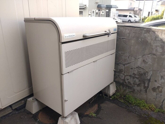 物件外観写真6　(建物設備)