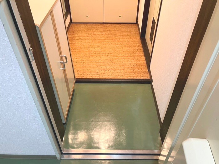 物件内観写真22　(玄関)