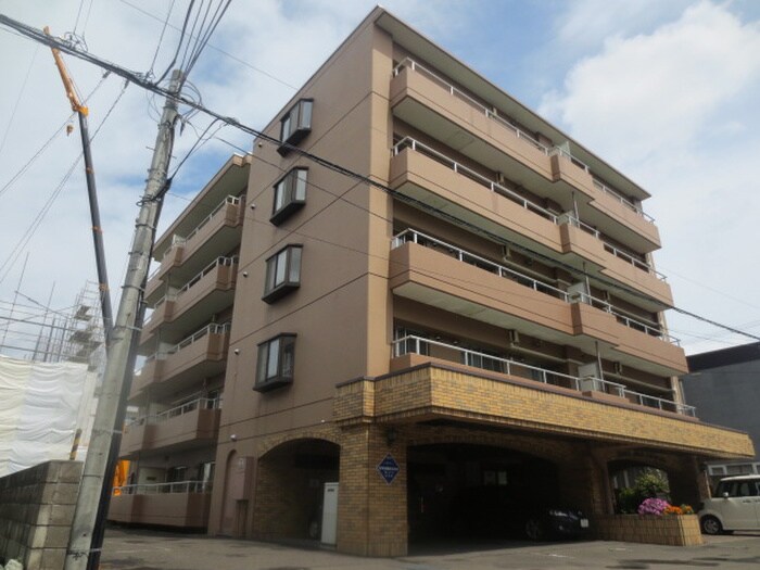 物件外観写真1　(外観写真)