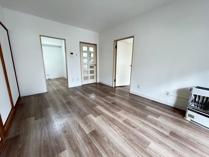 物件内観写真10　(居室)