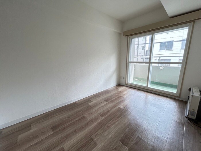 物件内観写真15　(居室)