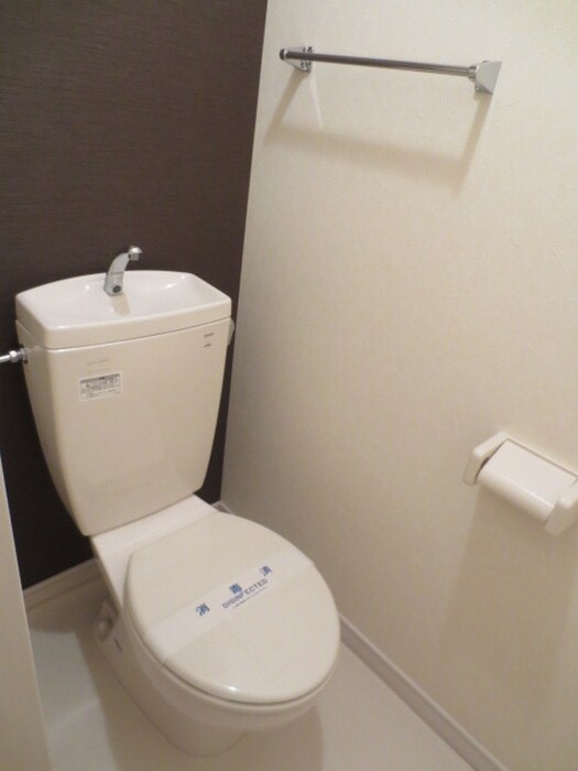 物件内観写真13　(トイレ)