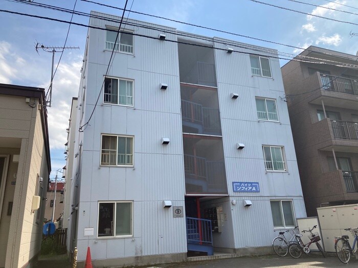 物件外観写真1　(外観写真)