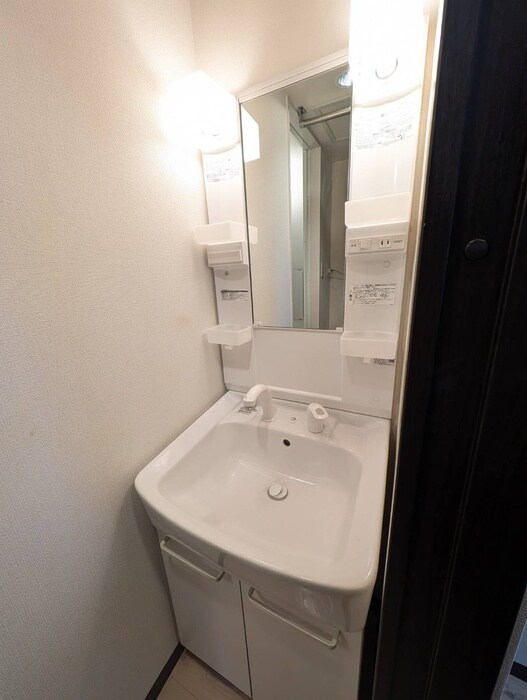 物件内観写真13　(洗面)