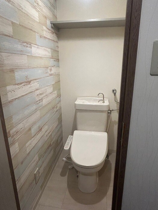 物件内観写真13　(トイレ)