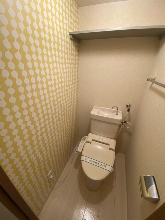 物件内観写真16　(トイレ)