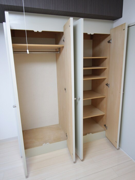 物件内観写真11　(収納)