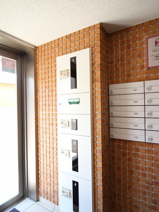 物件外観写真4　(建物設備)