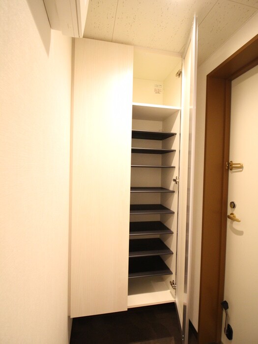 物件内観写真19　(靴箱)